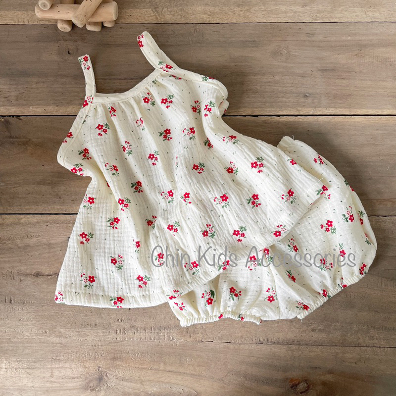 Bộ hai dây quần bí vải xô muslin mềm hai lớp cho bé