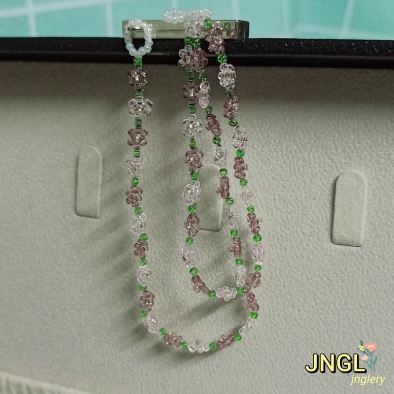 Vòng cổ kết hoa hạt cườm màu tím mã N012