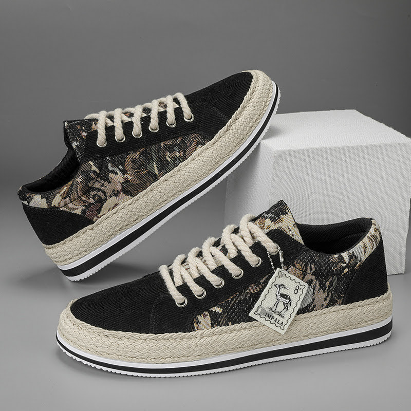 Giày nam sneaker màu đen phong cách đơn giản đường phố , chất liệu vải mềm , đế cao su non . Mã SP: 383