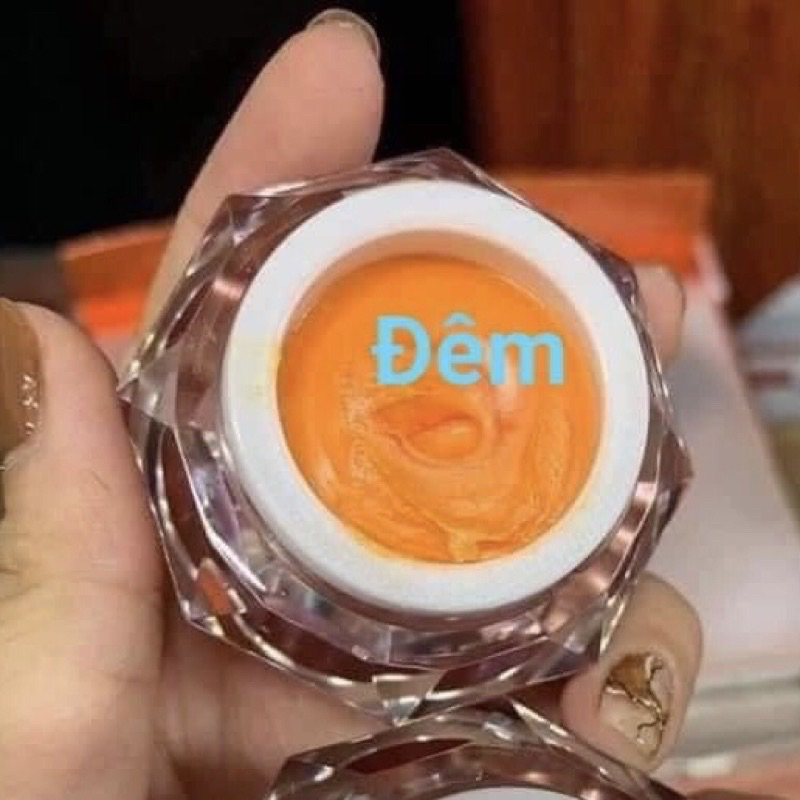 Kem đêm hoàng cung cam