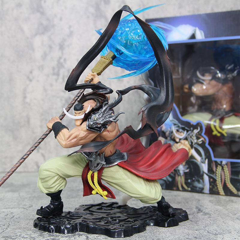 Mô hình Tứ Hoàng Râu Trắng BLACK trạng thái chiến đấu, cao 30 cm, có hộp màu - Mô hình One Piece