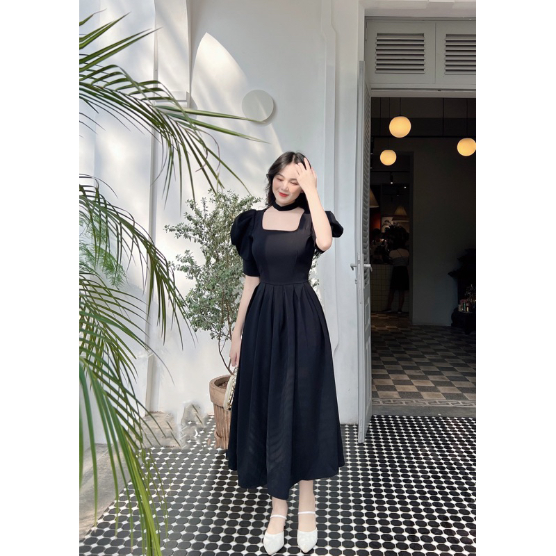 Váy tay bồng dài li đen