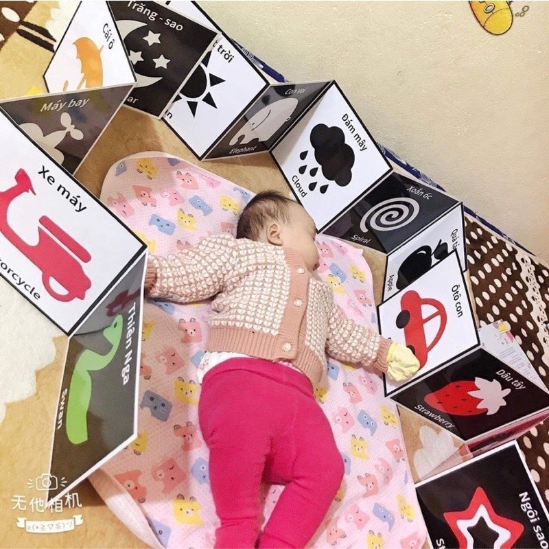 Trọn Bộ Thẻ Kích Thích Thị Giác Loại Nếp gấp mới nhất Cho Bé 0-2 Tuổi