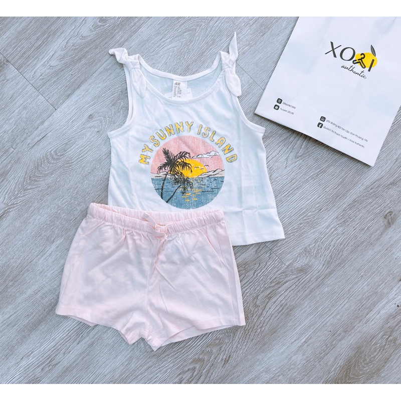 Bộ quần áo sát nách mặc hè cho bé gái HM auth