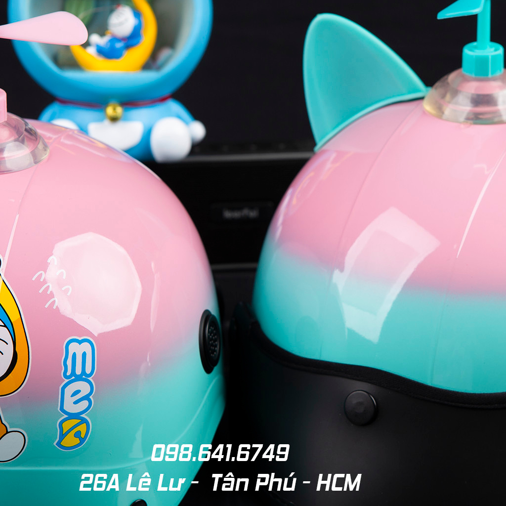 MŨ NÓN BẢO HIỂM NGƯỜI LỚN DORAEMON CHỮ MÀU OMRBE