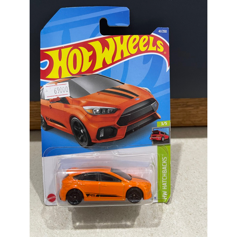 Xe mô hình đồ chơi Hotwheels cơ bản 1:64 - Ford Focus RS