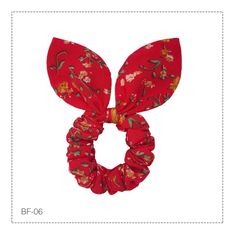 Cột tóc scrunchies tai thỏ hoa nhí