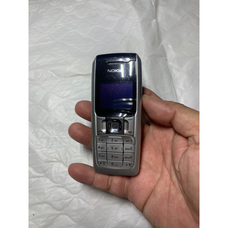 Điện thoại nokia 2310 lạ