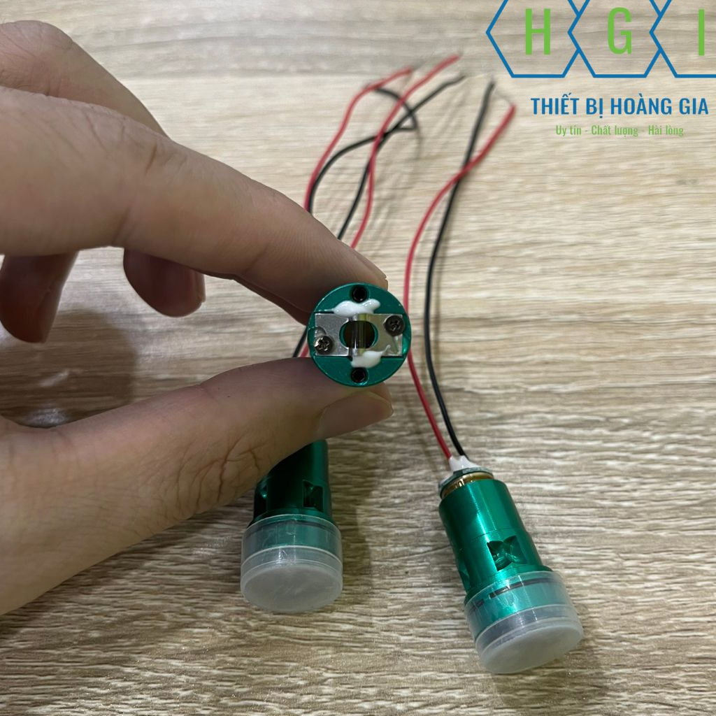 Bóng máy cân bằng laser tia xanh