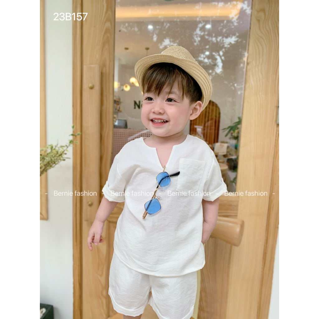 Fom to- Set bộ đũi trắng đi biển cộc tay Bernie cho bé trai bé gái