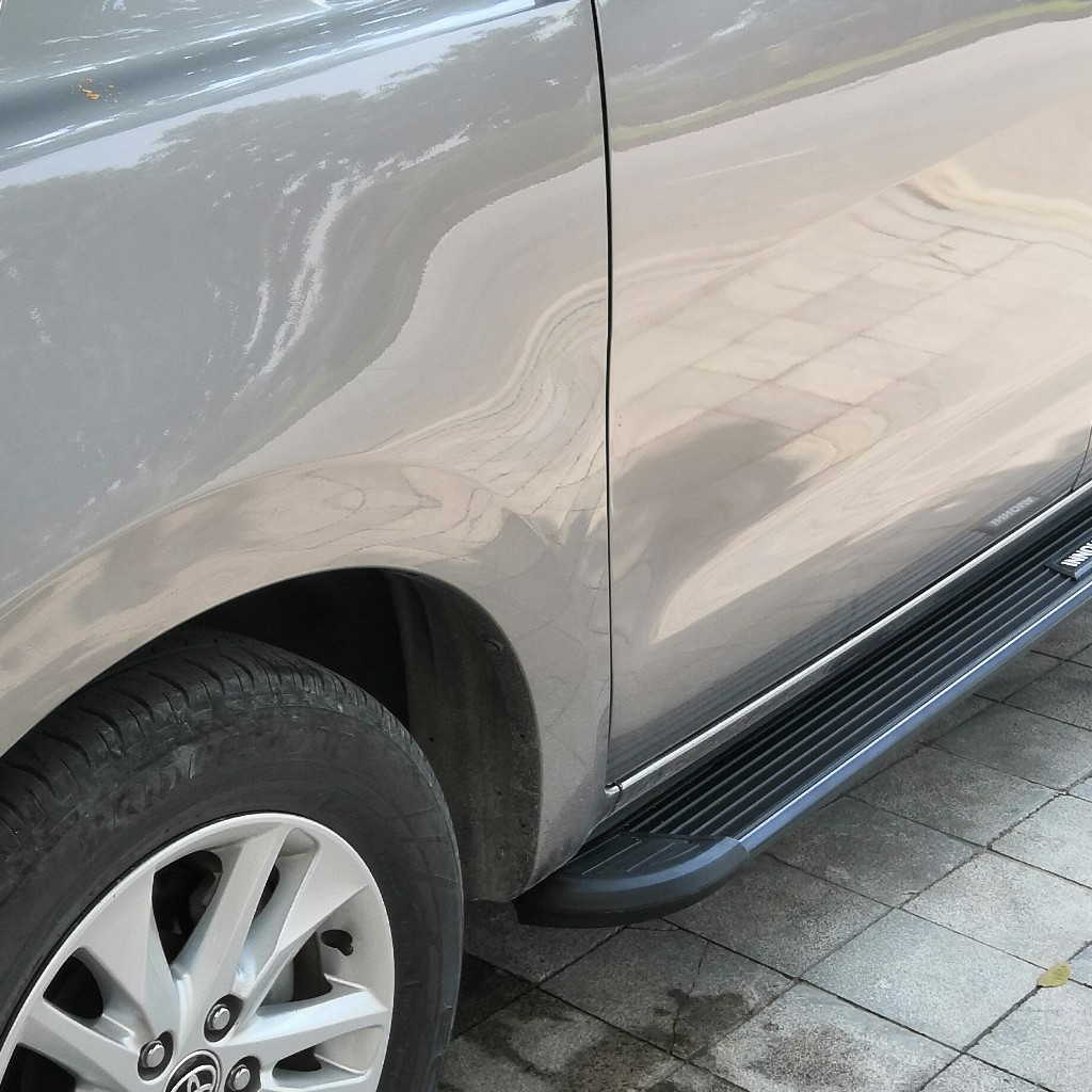 Bậc lên xuống, bệ bước chân xe Toyota Innova đời 2017 - 2022. Mẫu theo xe và mẫu nhôm đúc 100%