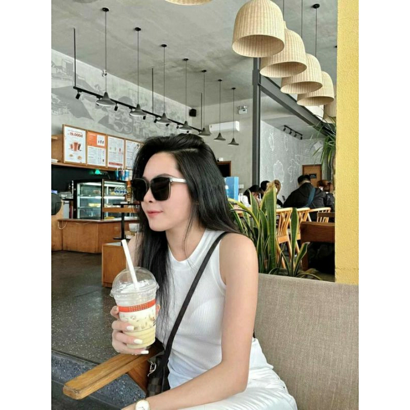 ZARA AUTHENTIC  Áo thun ba lỗ Zara màu trắng size M