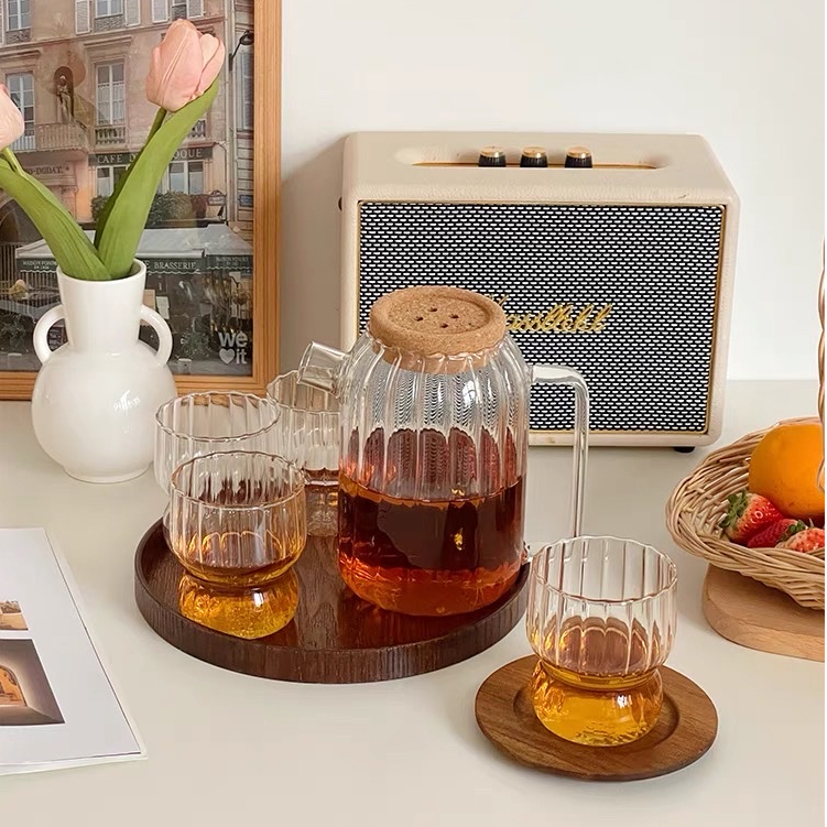 Set trà thủy tinh nắp bấc cúc dáng sọc vintage, xinh xắn. Bộ trà decor phòng khách và bàn ăn cho gia đình.