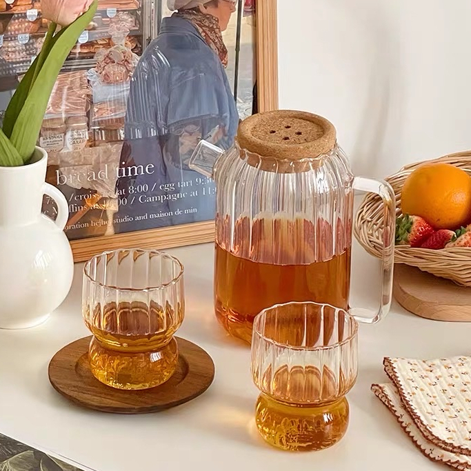 Set trà thủy tinh nắp bấc cúc dáng sọc vintage, xinh xắn. Bộ trà decor phòng khách và bàn ăn cho gia đình.