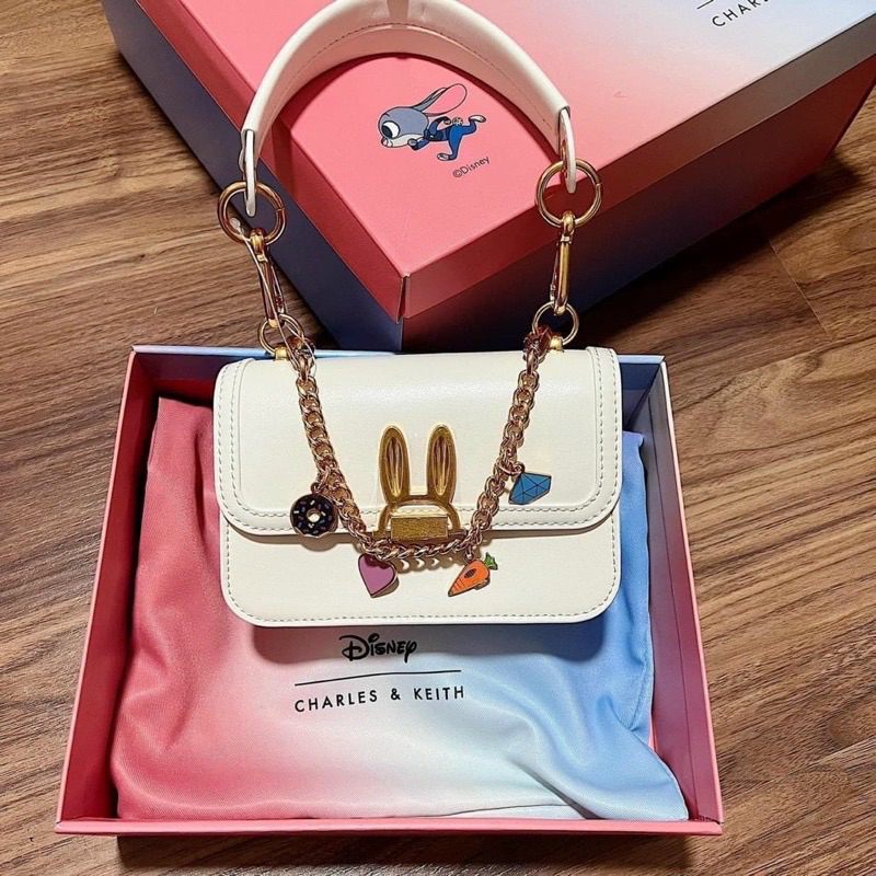 Túi Xách Nữ CNK Tai Thỏ Có Charm Sang Chảnh