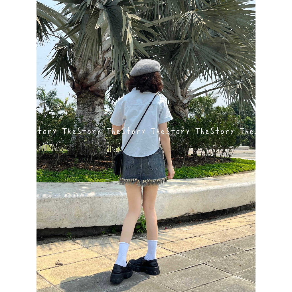 Áo sơ mi croptop tay ngắn thêu chữ city girl  A3033