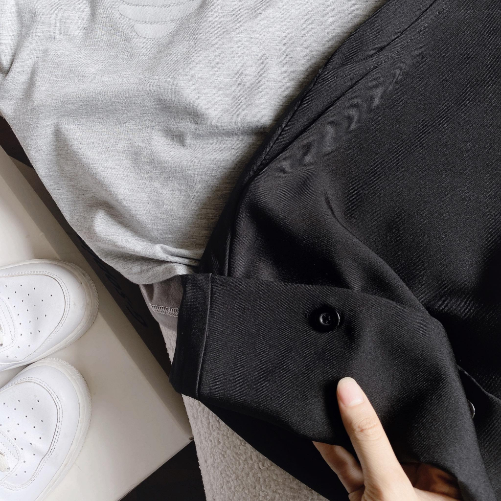 SET BODYSUIT ĐEN HỞ SAU +  QUẦN SUÔNG