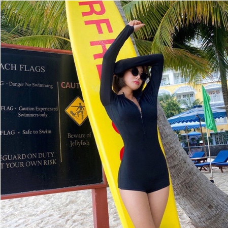[Size M,L,XL] Bikini đồ bơi đi biển 1 mảnh khoá kéo form short kín đáo KONKUN MS.85 | BigBuy360 - bigbuy360.vn
