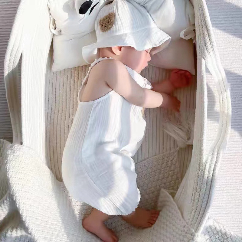 Bộ body 2 dây hình con gấu kèm mũ dễ thương cho bé 3-14kg