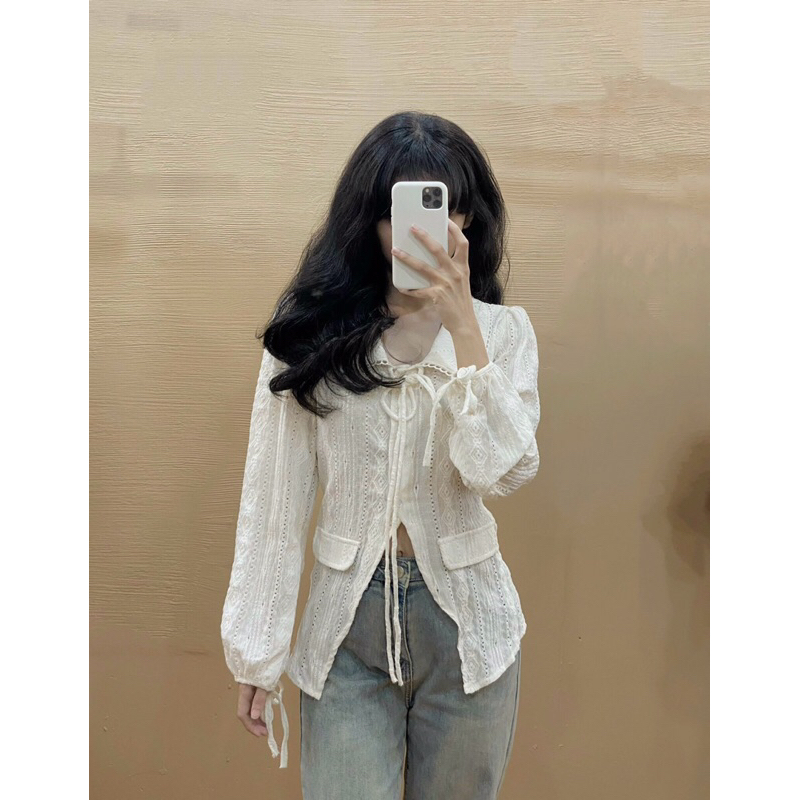 Áo xô ren tay bồng thắt nơ