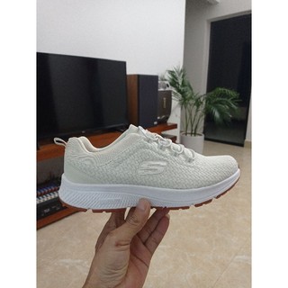 Giày skechers xuất dư
