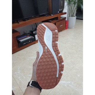 giày skechers xuất dư