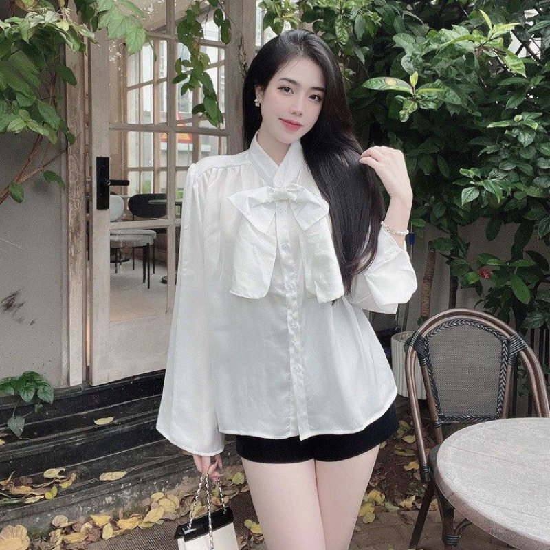 ❤️Áo sơ mi nữ trắng cách điệu hai vạt dài tay cổ nơ chất liệu tơ cực xinh🤩