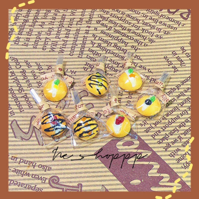 Mô hình bánh tròn nhân kem đất sét mini