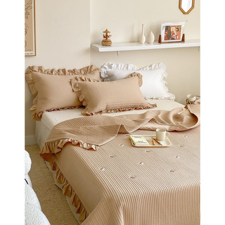 Bộ chăn và gối Chần Bông Teddy Bear Nỉ Nhung Và Cotton Linen