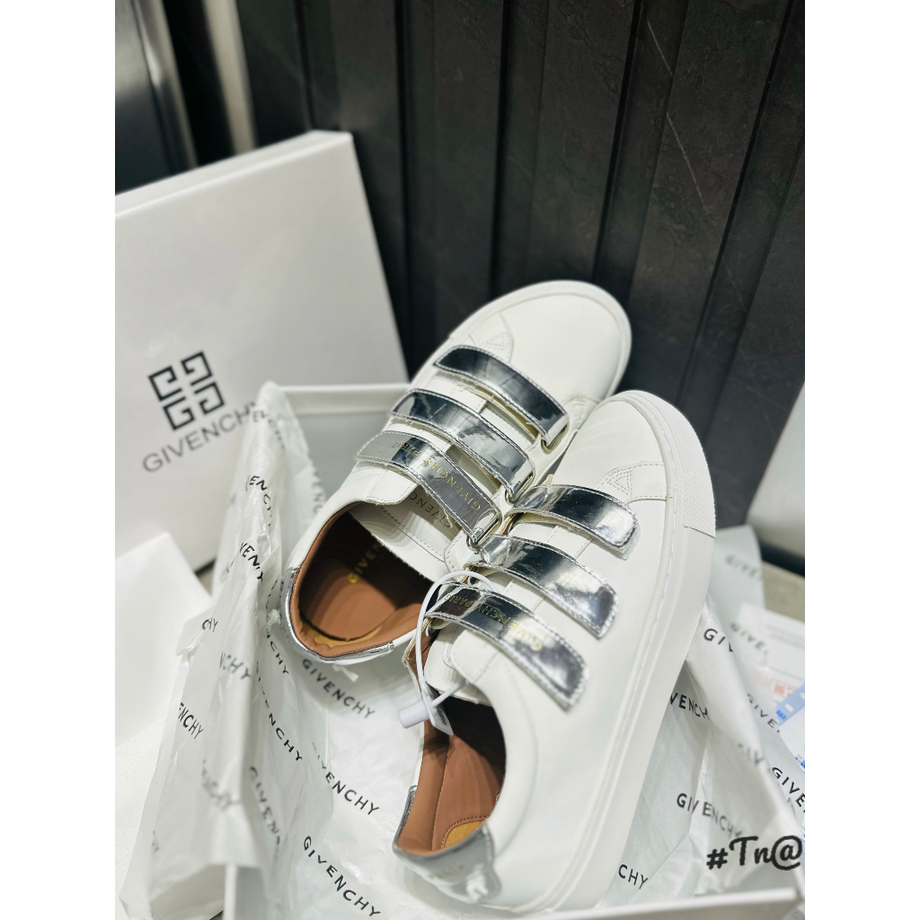 GIÀY THỂ THAO GIVENCHI QUAI DÁN