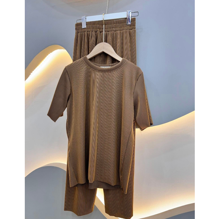 Bộ Thun Tăm Co Giãn 4 Chiều Free Size <60kg Dáng Rộng Quần Dài 100cm