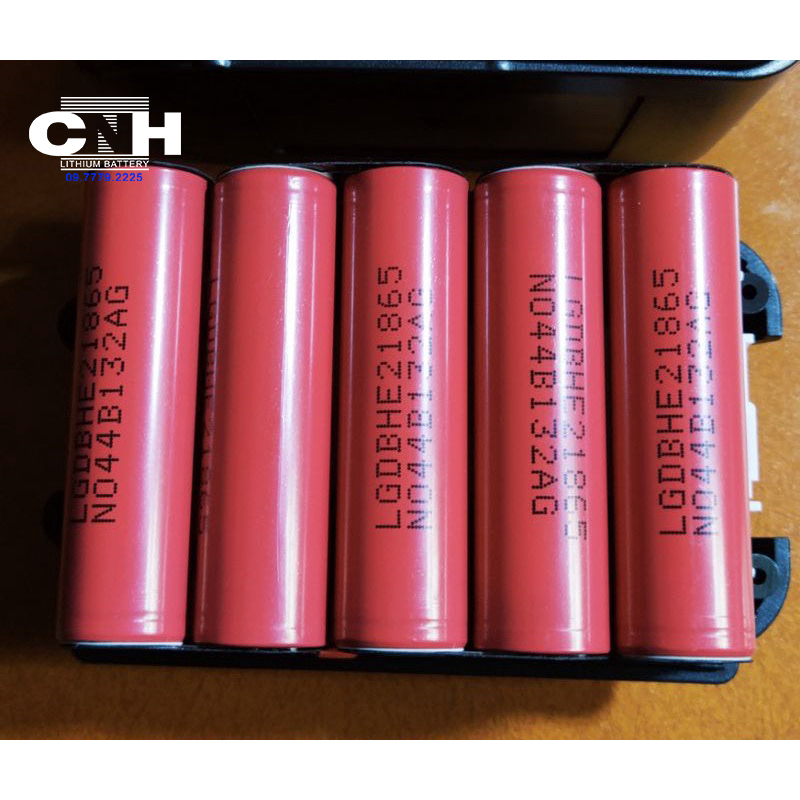 Pin makita 18v đóng mới 3 hàng cell