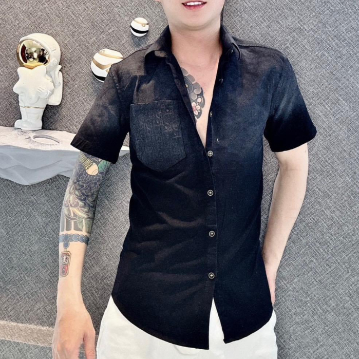 Áo sơ mi nam mẫu mới vải đũi phối túi đẹp chữ nổi phong cách