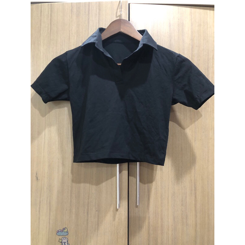 Áo Polo croptop đen New size S