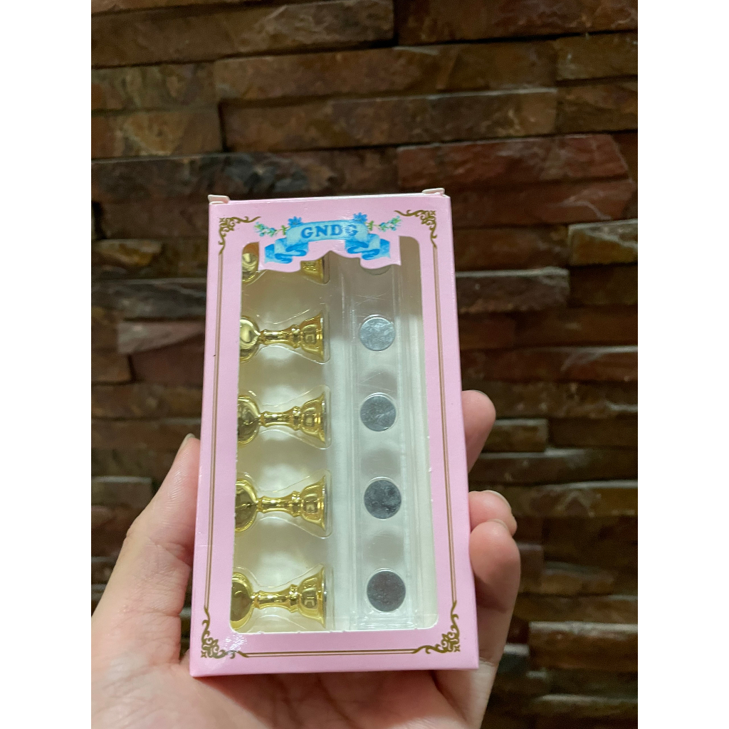 Set 5 chiếc đế gắn móng giả tập vẽ nail - đế nam châm gắn móng mẫu chuyên dụng