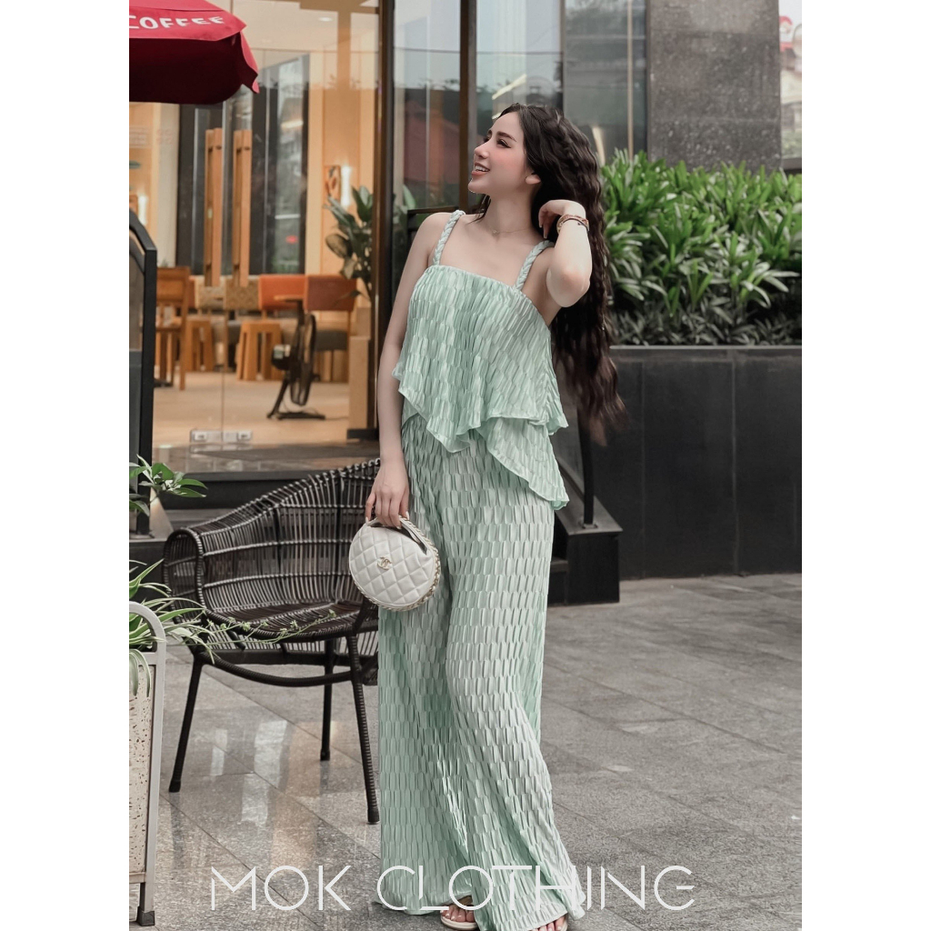 Set đồ nữ áo hai dây form ngắn bèo phối quần suông dài ống rộng kiểu dập ly vải voan phong cách nữ tính điệu đà diện hè