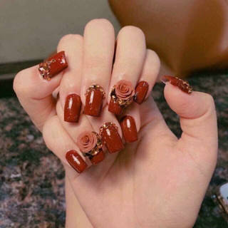 hoa tay chân bột nail
