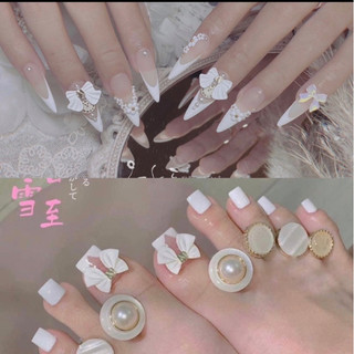 hoa tay chân bột nail