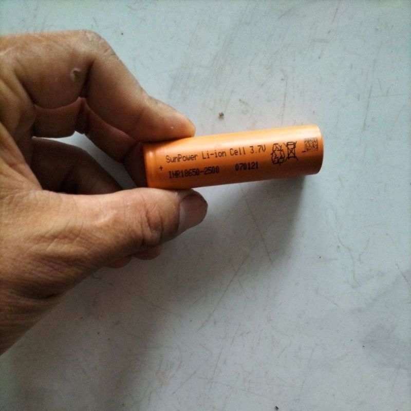 Pin sạc 18650 Sunpower 2500mAh 3.7V