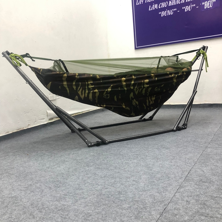 Võng dù màu rằn ri có mùng không có lót bông tặng kèm 3m dây dù loại tốt