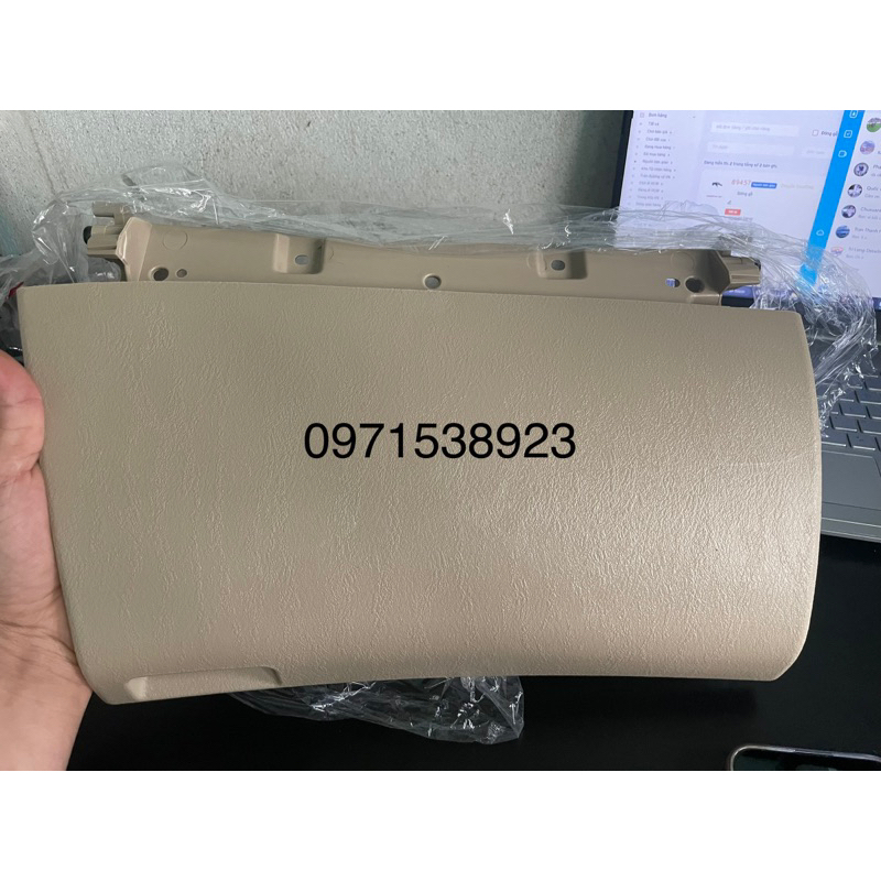 NẮP CỐP GIẤY TỜ TRÊN INNOVA 2006-2016 XỊN