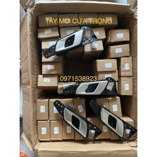 Tay mở cửa trong ford ranger everest bt50