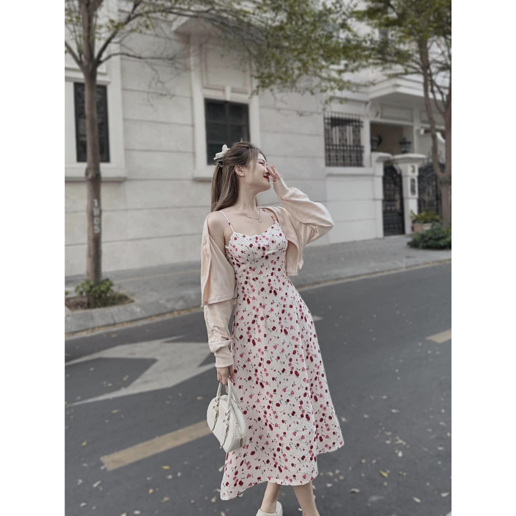 Set bộ váy nữ 2 dây xốp hoa mix áo khoác ngoài với tone màu nhẹ nhàng, xinh xắn dành cho các nàng