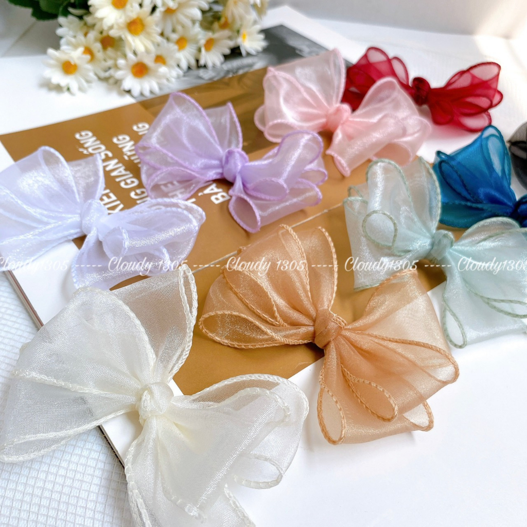 Kẹp nơ voan xinh xắn cho bé và ban gái