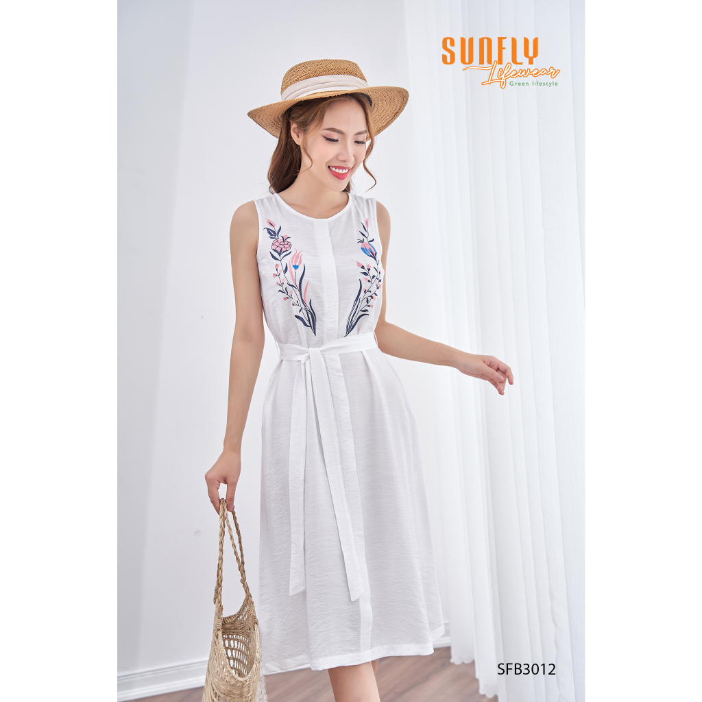 Đầm Nữ Linen SUNFLY Dáng Dài Sát Nách Trẻ Trung Tự Tin Dạo Phố SFB3012