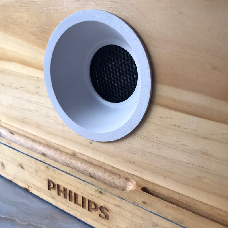 Đèn âm trần đáy sâu chống chói Philips Master Led ExpertColor công suất 7.2w