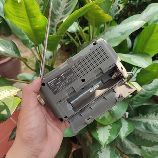 Đài radio Pana RF-150A (Hàng bãi Nhật)