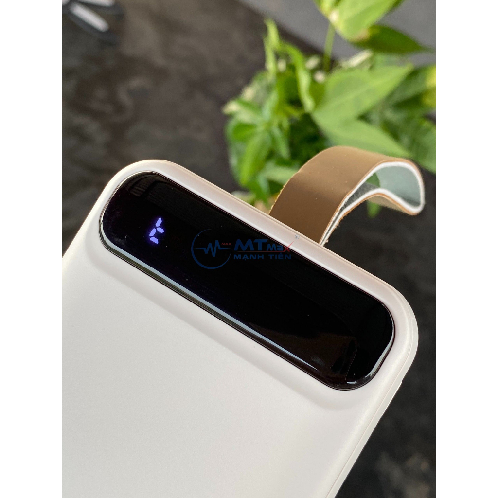 Pin dự phòng 30000mAh 20W, Đèn led siêu sáng. Thiết kế vừa tay, đơn giản nhưng không kém phần chắc chắn, đảm bảo sự tiện