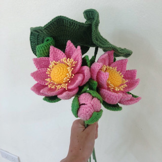 Hoa Sen bằng len handmade