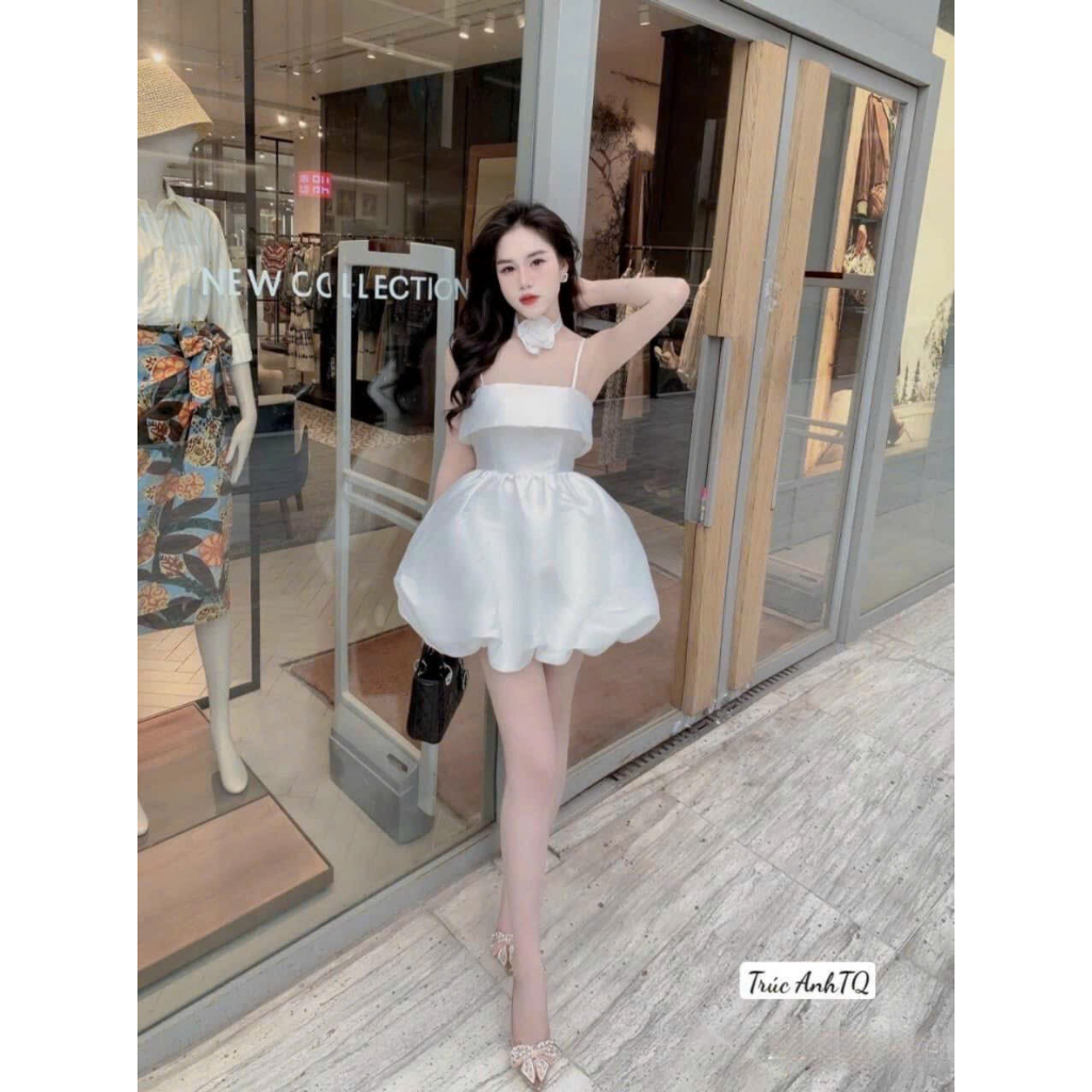 Đầm 2 dây đầm cúp ngực dáng bí phồng siêu dẽ thương và sang chảnh kèm hoa cho mấy nàng đi chơi, đi tiệc